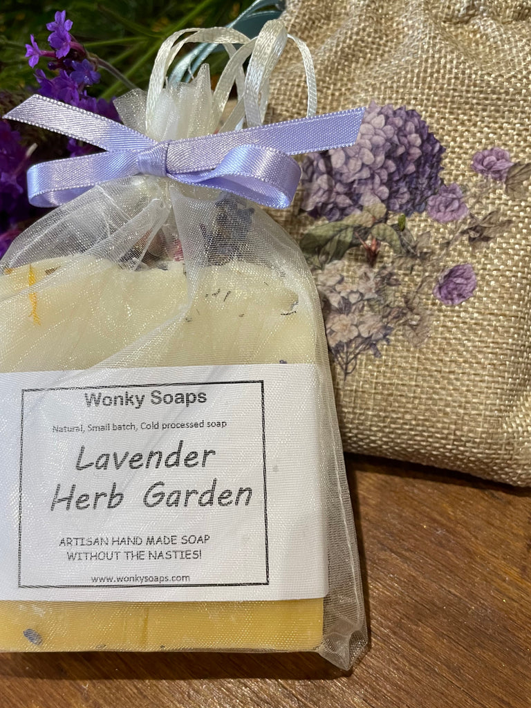 Linen Floral Soap Set
