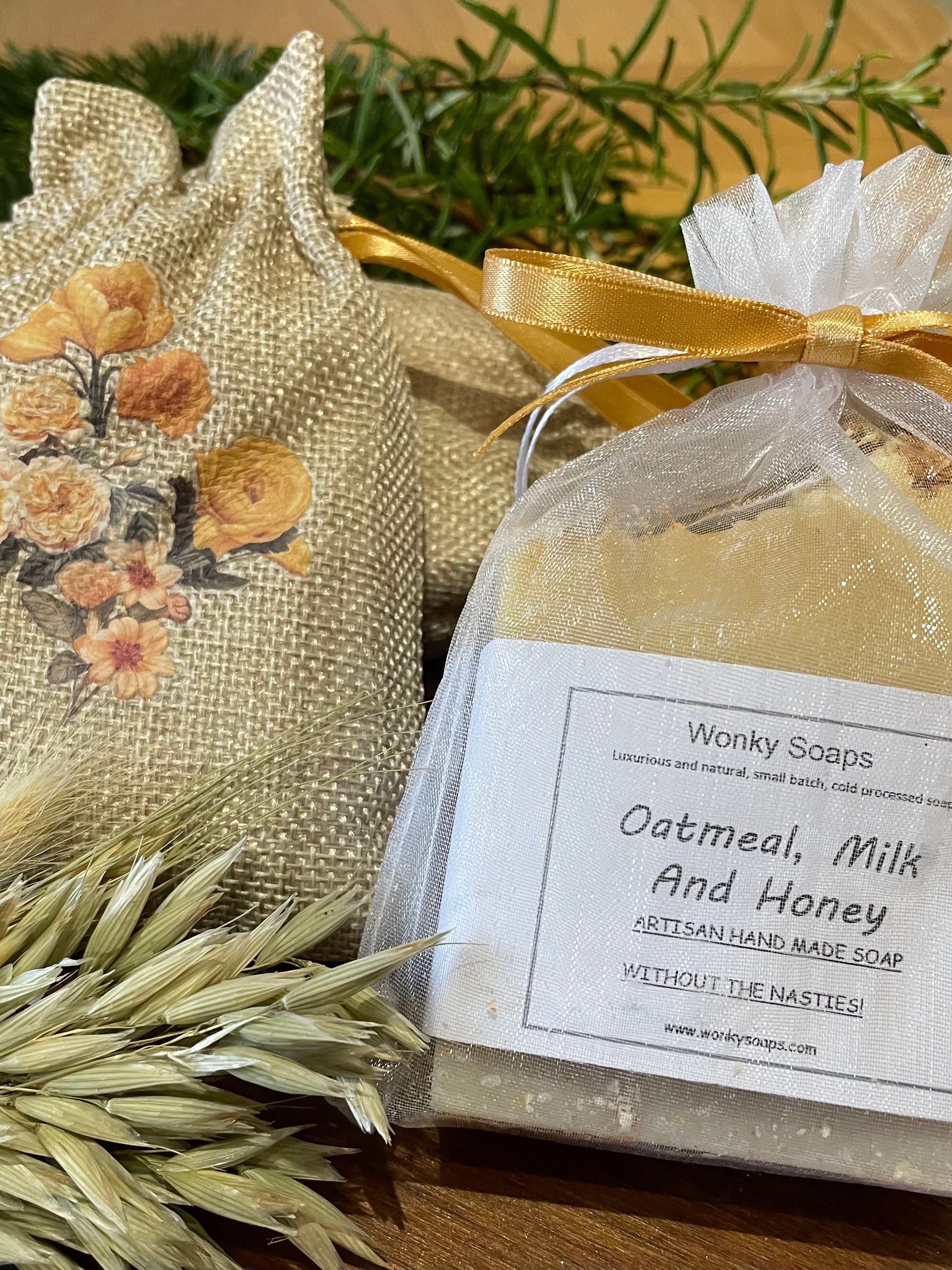 Linen Floral Soap Set