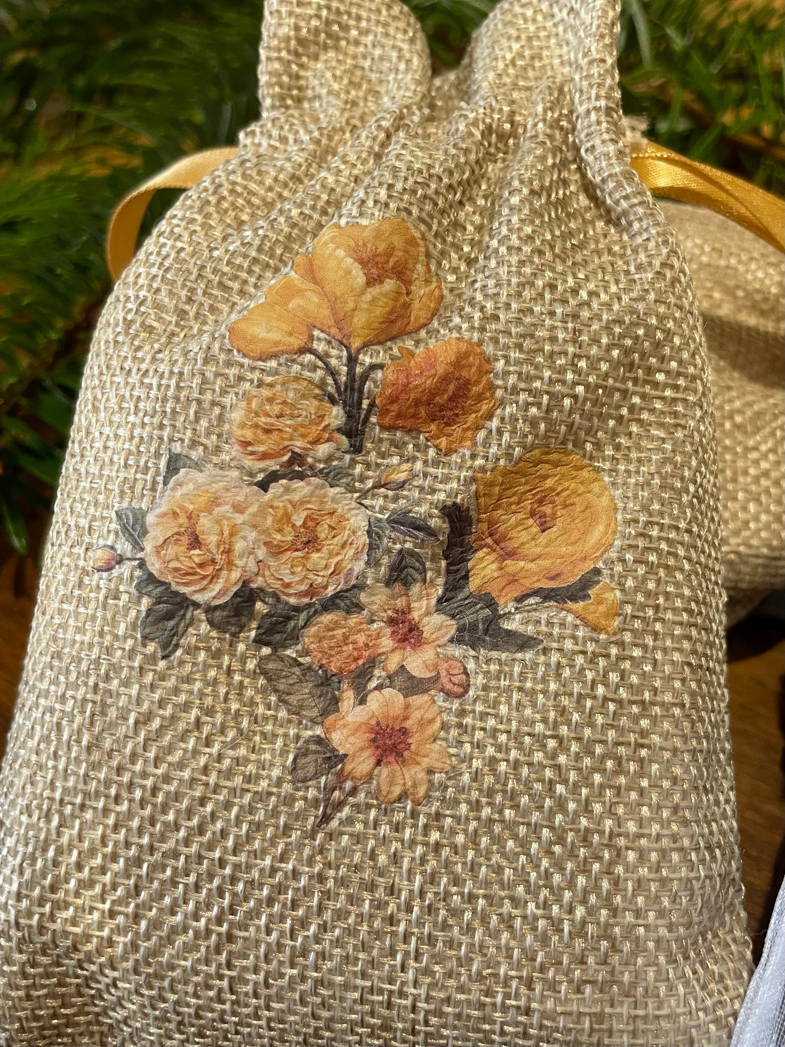 Linen Floral Soap Set